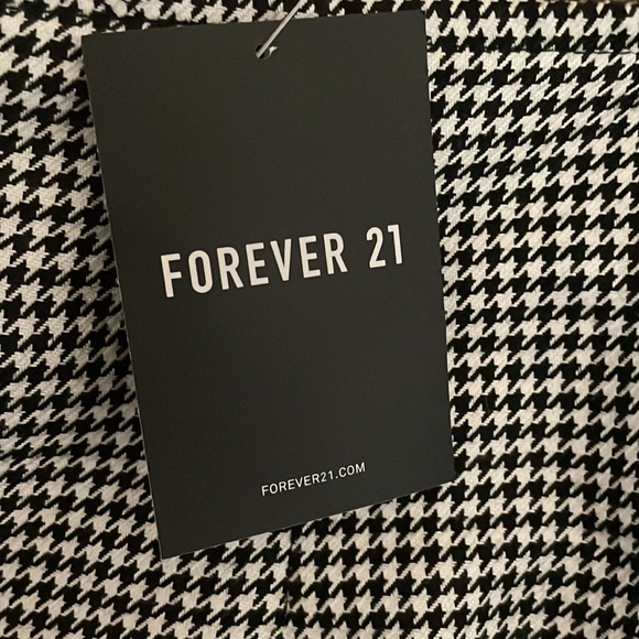 Forever 21 skirt - Picture 3 of 4